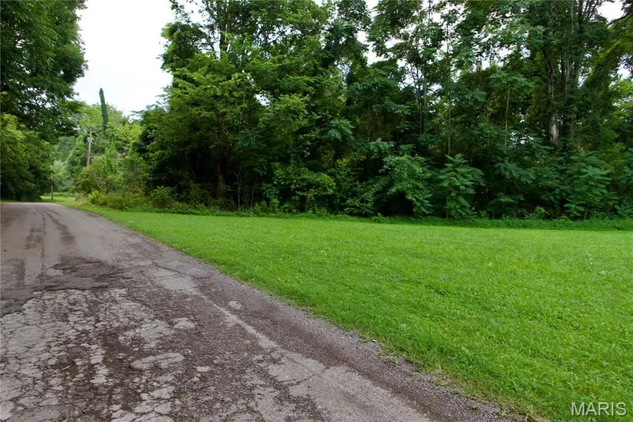 0 Parker Ave E, Chaffee, MO 63740