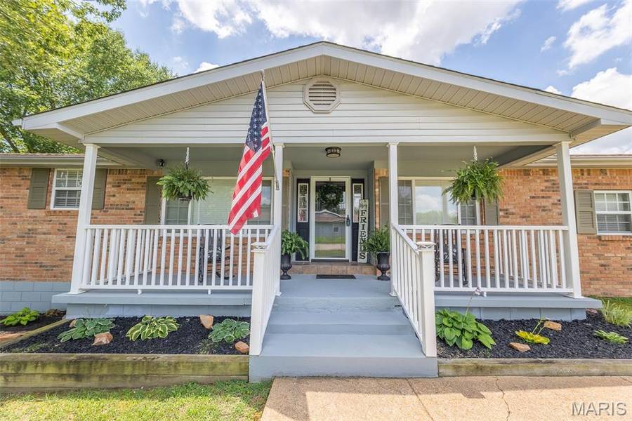 2006 Kysar RD, Poplar Bluff, MO 63901