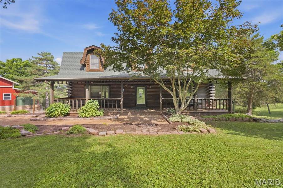 6111 Old Antonia RD, Imperial, MO 63052