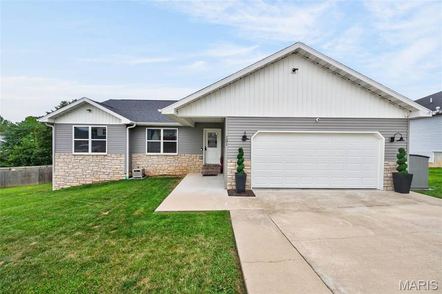 131 Mary Catherine ST, Waynesville, MO 65583