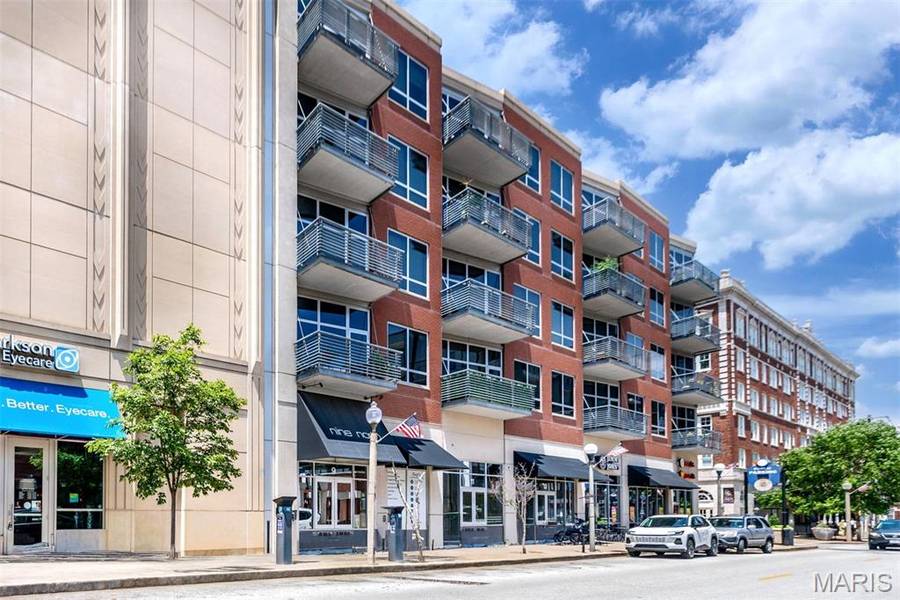 9 N Euclid AVE #608, St Louis, MO 63108