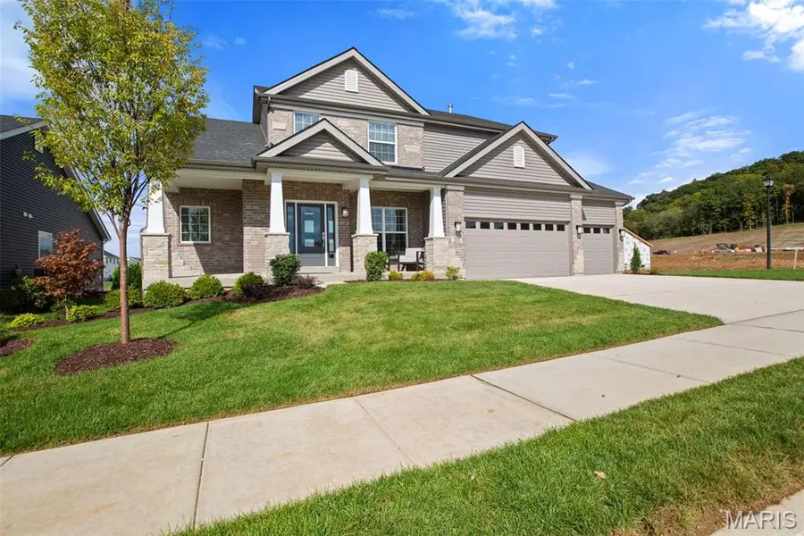 201 Gauntlet LN, Eureka, MO 63025
