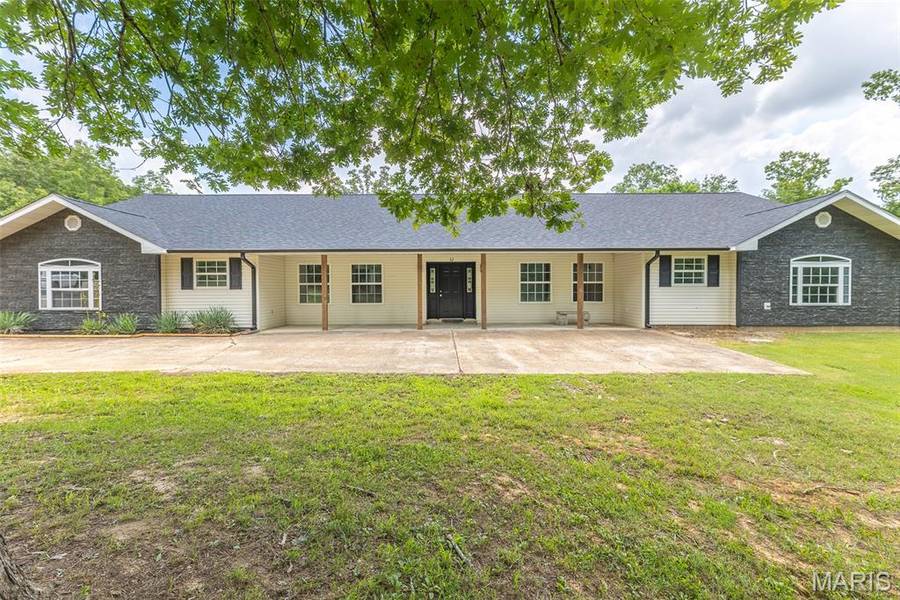 251 Rival LN, Poplar Bluff, MO 63901