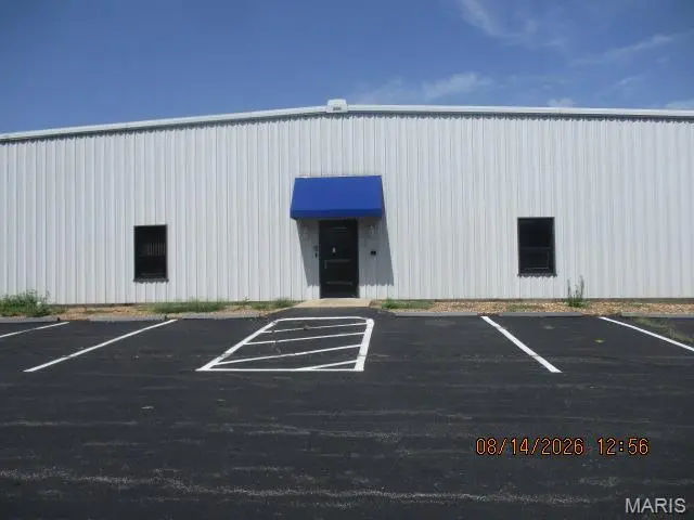 9 Progress Pkwy, Union, MO 63084
