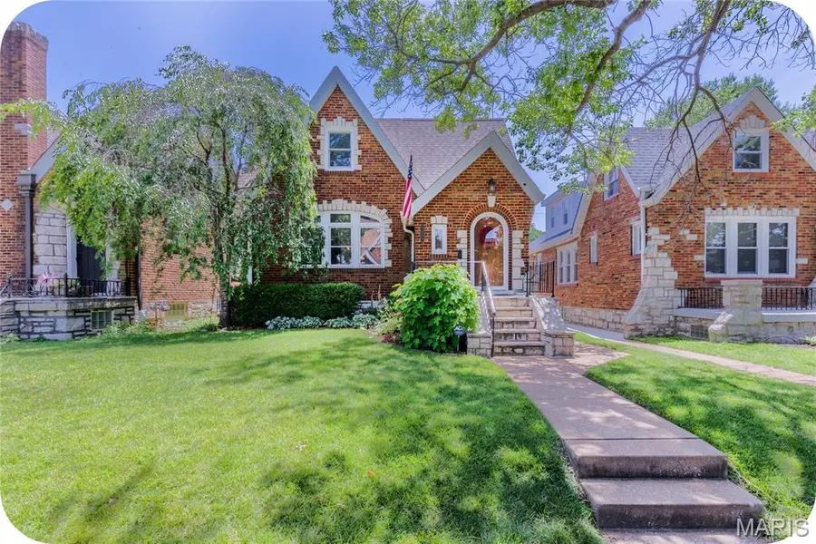 5408 Tholozan AVE, St Louis, MO 63109