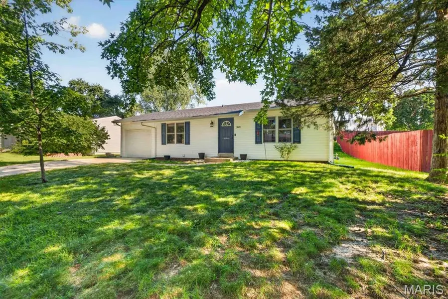 3605 Coriander DR, St Charles, MO 63303