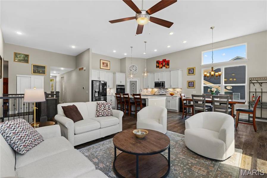 1316 Silver Fern DR, Lake St Louis, MO 63367