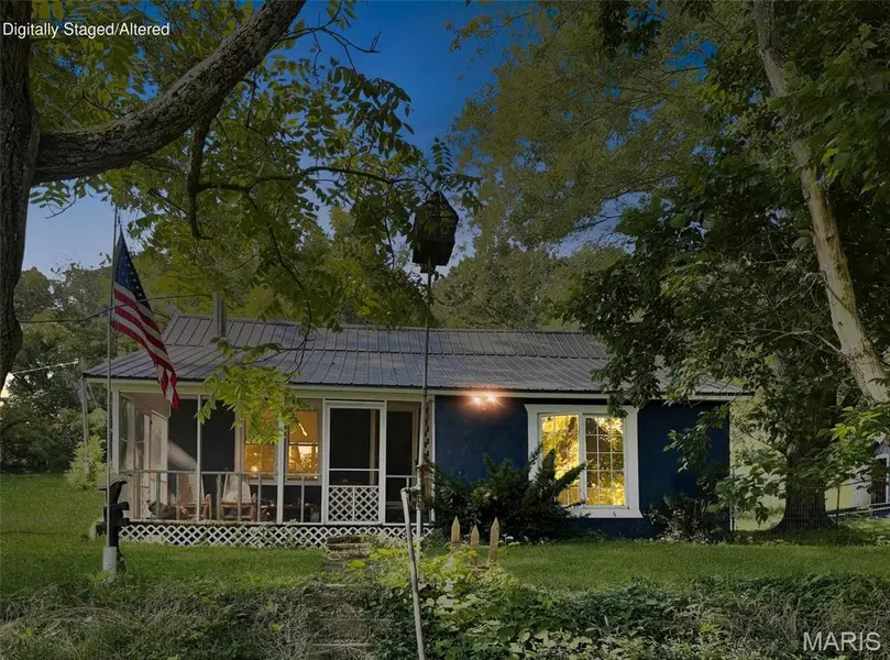 498 M- South Street, Hartville, MO 65667