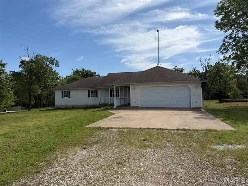 23863 Raspberry LN, Waynesville, MO 65583