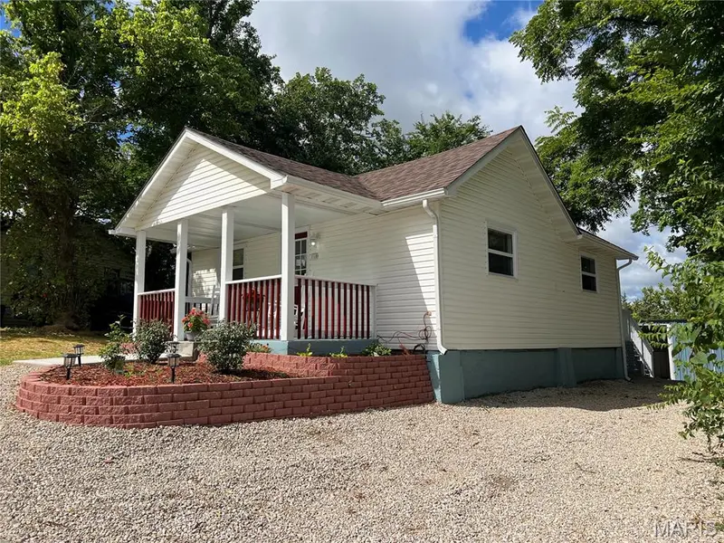 118 Bluff CIR, Waynesville, MO 65583