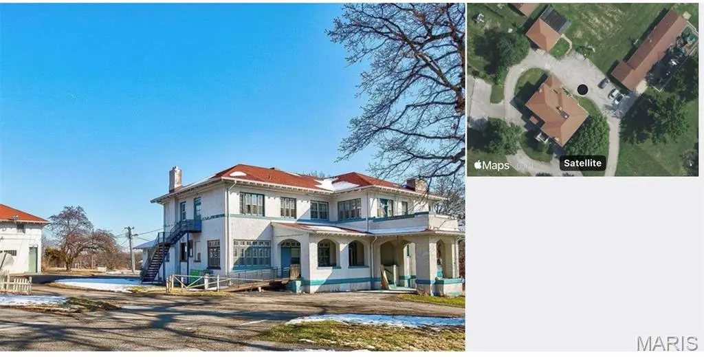 1301 S Florissant RD, St Louis, MO 63121