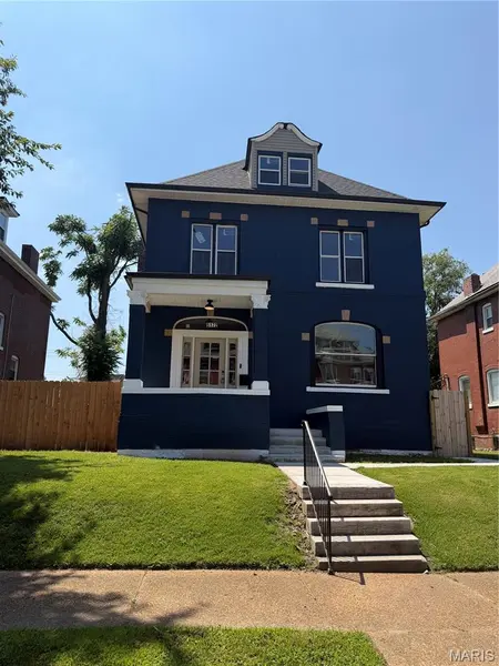 5172 Vernon AVE, St Louis, MO 63113