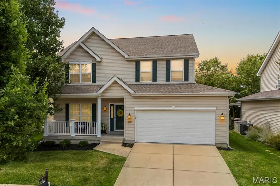 2039 Saint Madeleine DR, O'fallon, MO 63368