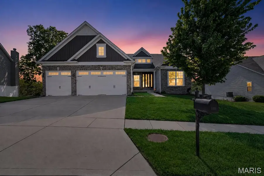 139 Wilmer Valley DR, Wentzville, MO 63385