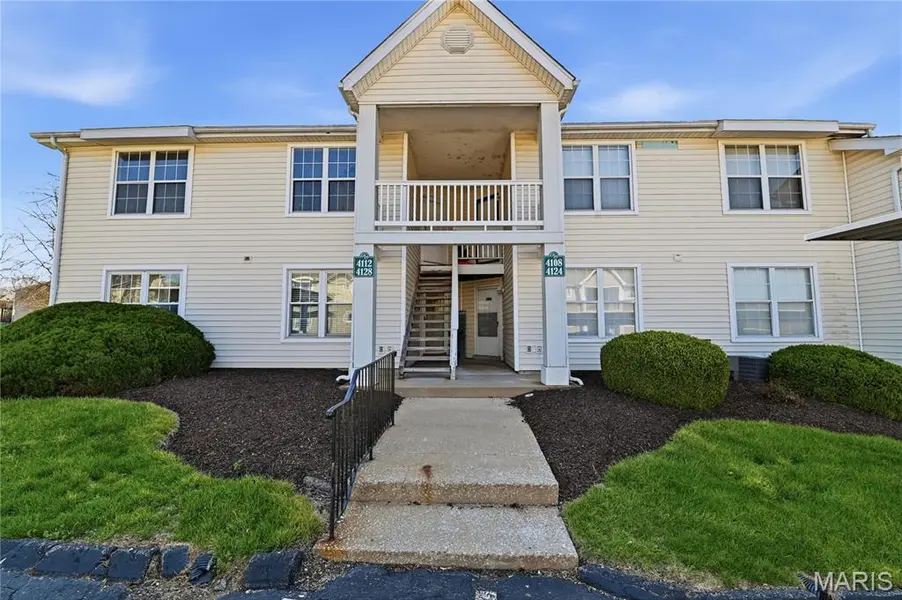 4112 Gulf SHR, Florissant, MO 63034