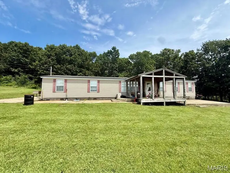 10595 Mill RD, Bucyrus, MO 65444