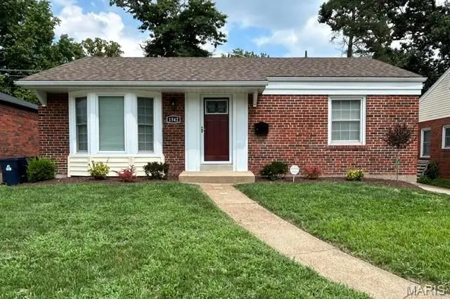 1542 N Hanley RD, University City, MO 63130
