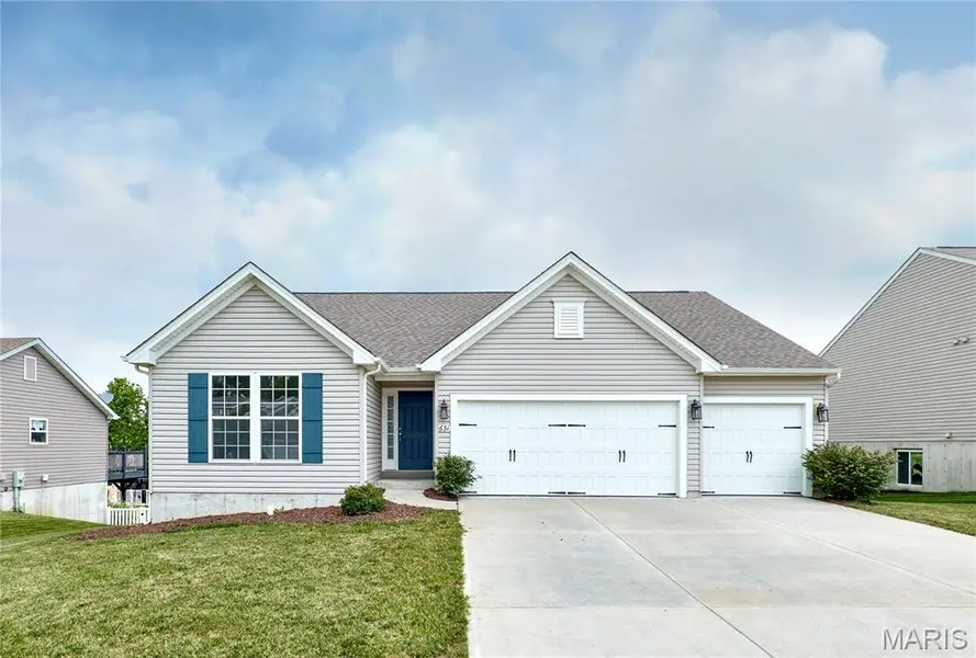 631 Grand Teton DR, Troy, MO 63379
