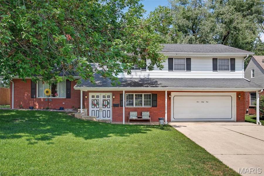 461 S Grand ST, Nashville, IL 62263
