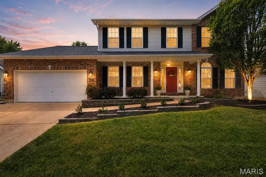 857 Heron Woods DR, Ballwin, MO 63021