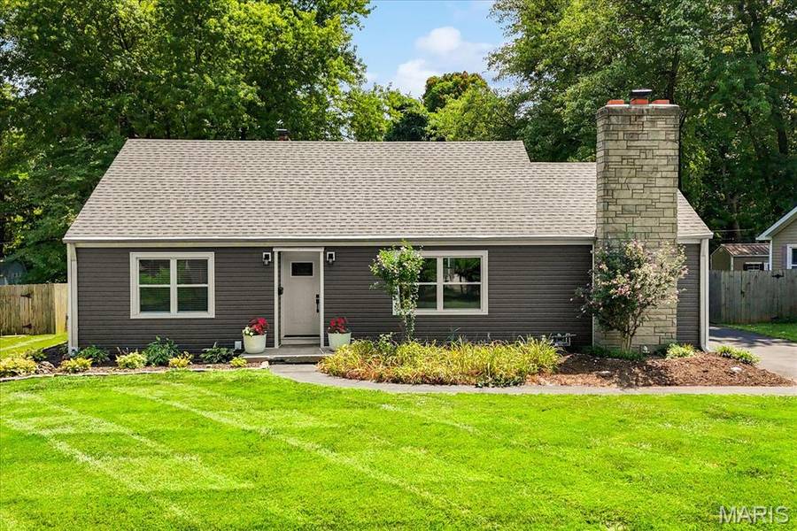 45 Southern DR, Belleville, IL 62223