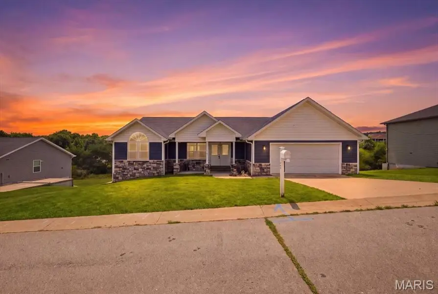 166 Jared ST, Waynesville, MO 65583