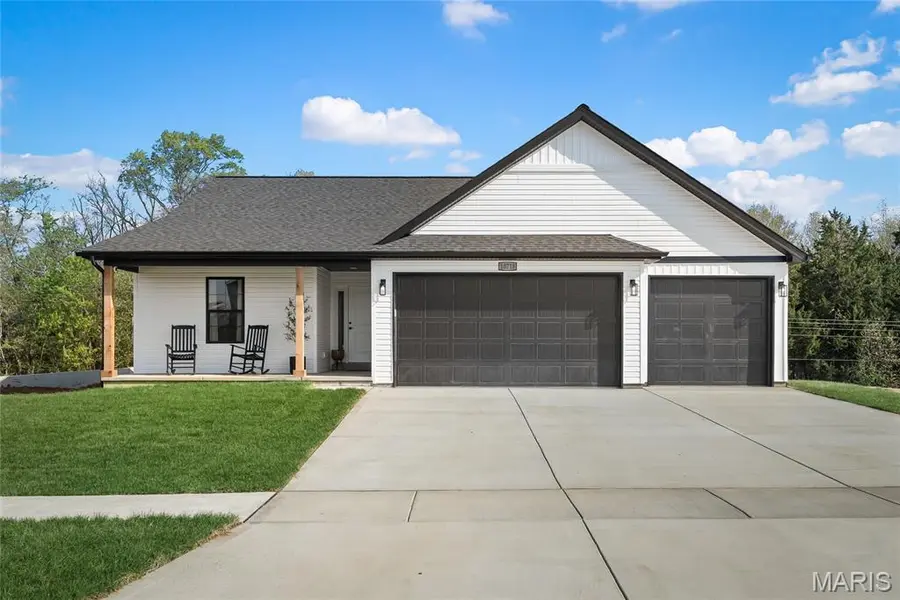 10717 Trenton LN #TBB, Foristell, MO 63348