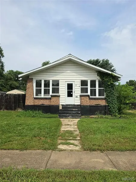 704 Camilla ST, Park Hills, MO 63601