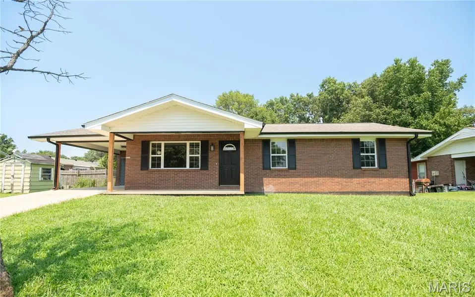 2031 Hillsdale DR, Poplar Bluff, MO 63901