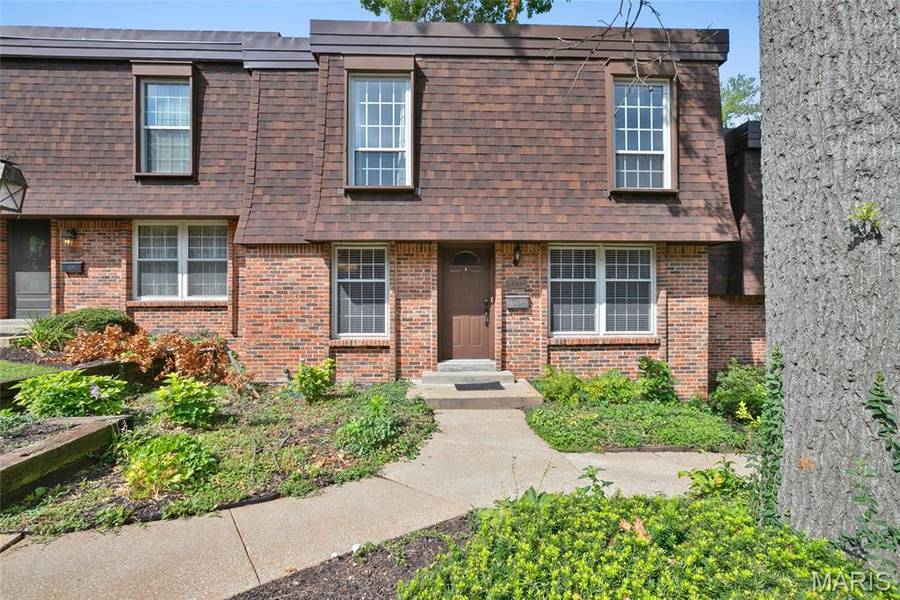13511 Coliseum DR, Chesterfield, MO 63017