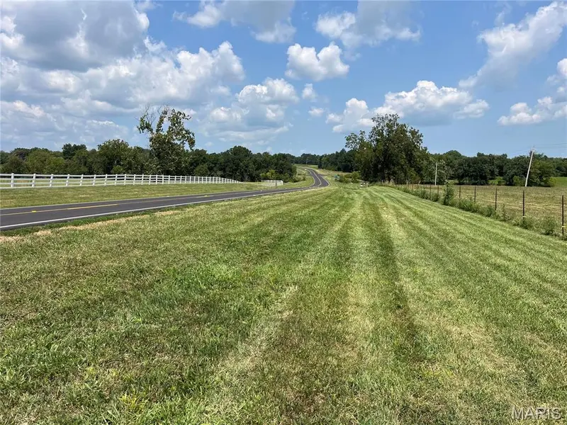 16.73 acres m/l on Hwy D, Eolia, MO 63344