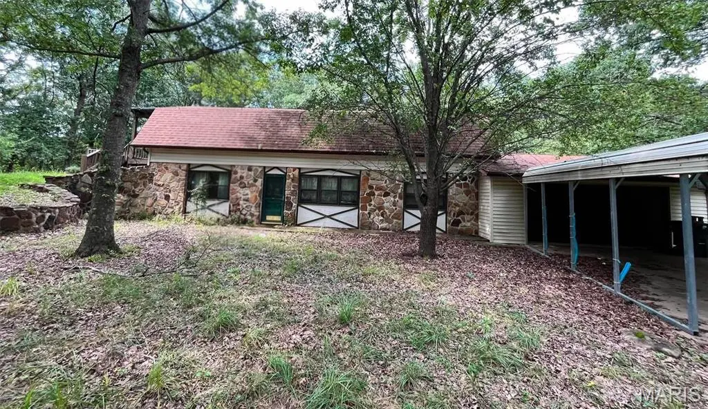 20524 Highway M, Belle, MO 65013