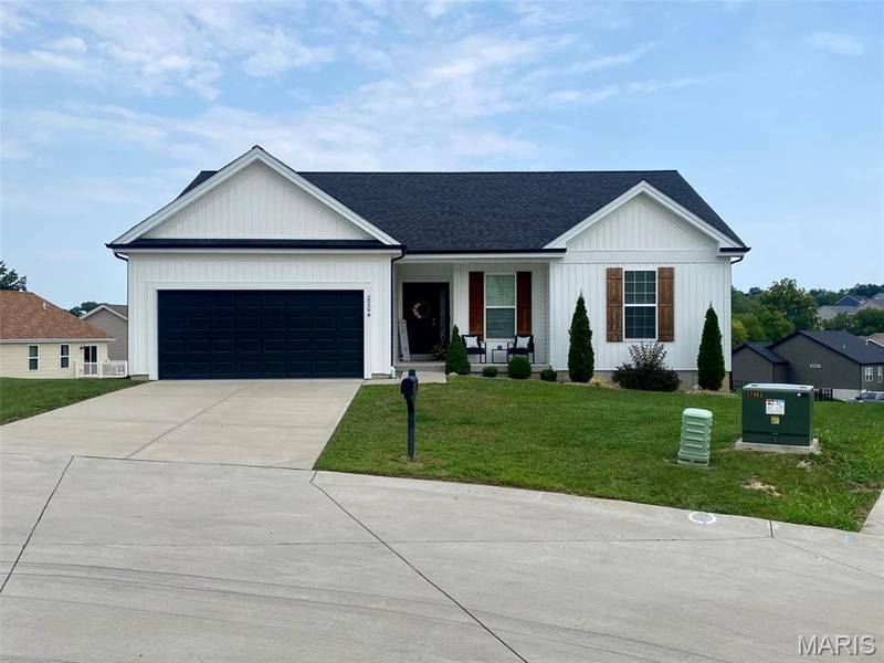 2204 Grit CT, Washington, MO 63090