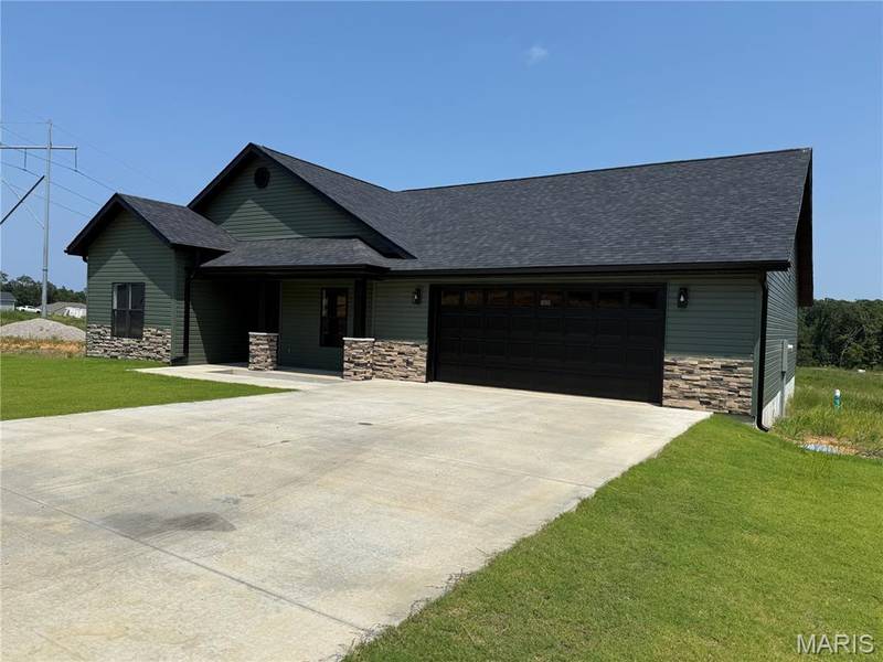 326 Kearbey DR, Poplar Bluff, MO 63901
