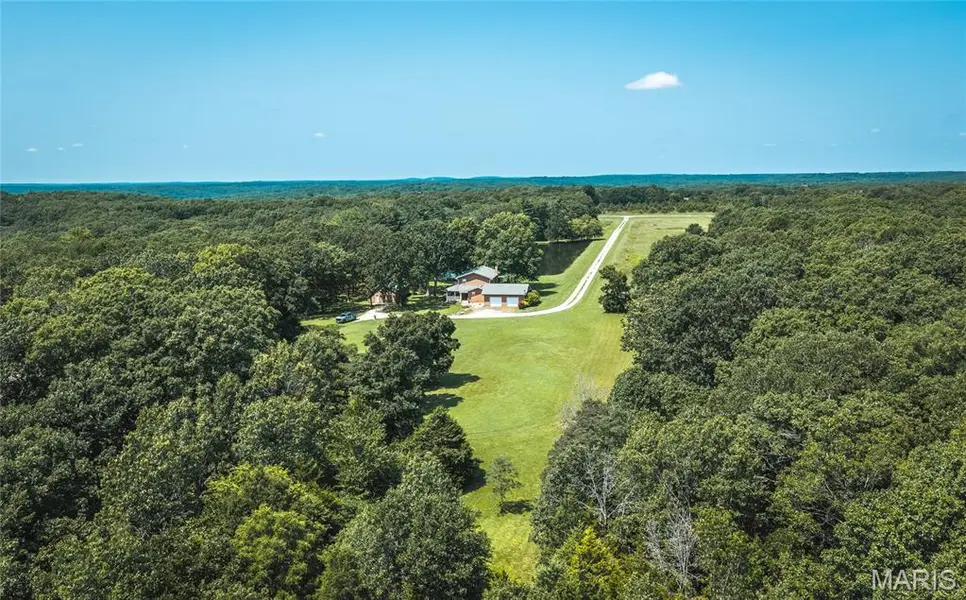 10863 Highway 19, Cuba, MO 65453
