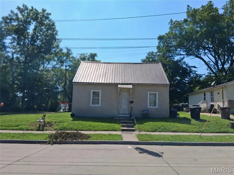 525 S Frederick ST, Cape Girardeau, MO 63703