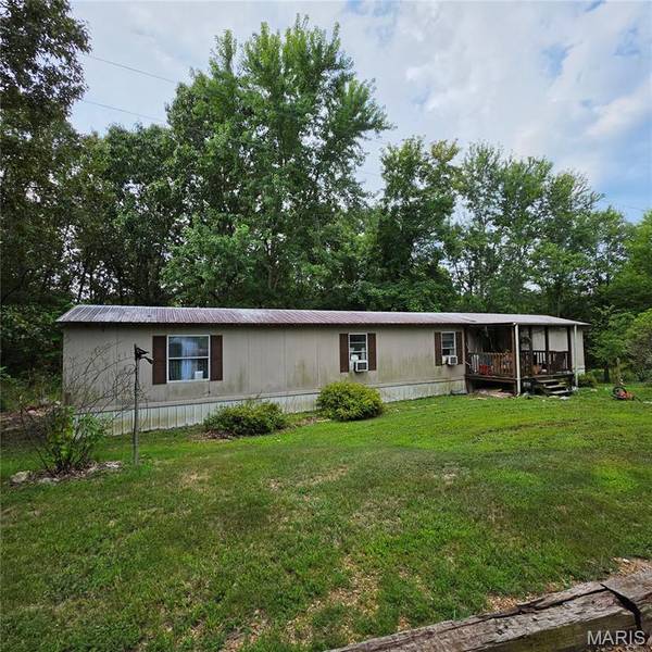 9056 State Highway 142W, Gatewood, MO 63942