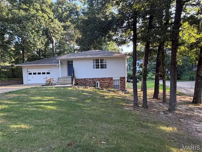 1609 Sylvan DR, Poplar Bluff, MO 63901