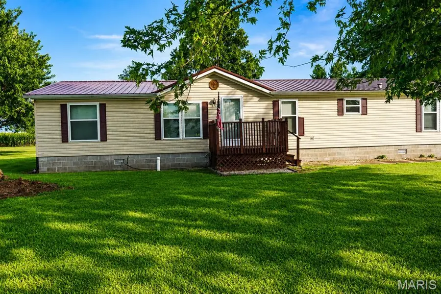 30001 County RD 237, Kahoka, MO 63445