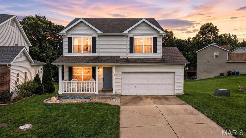 1339 Flintshire LN, Lake St Louis, MO 63367