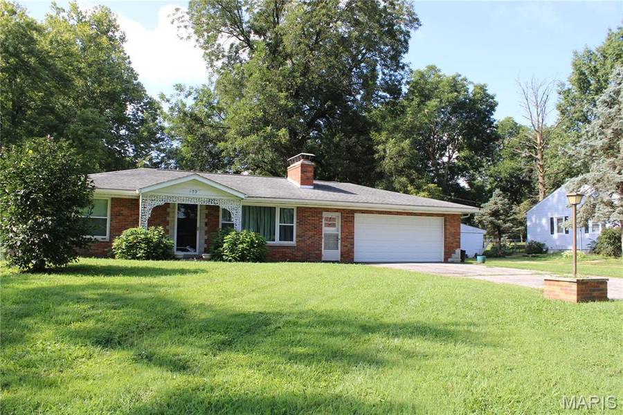 109 Atlantic ST, O'fallon, IL 62269