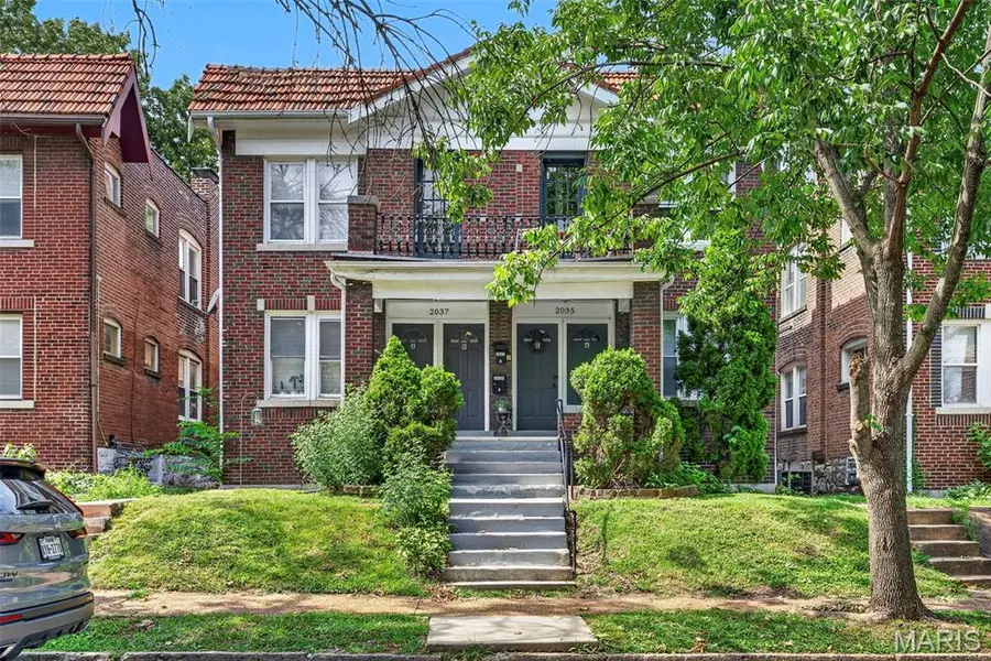 2037 Maury Avenue, St Louis, MO 63110