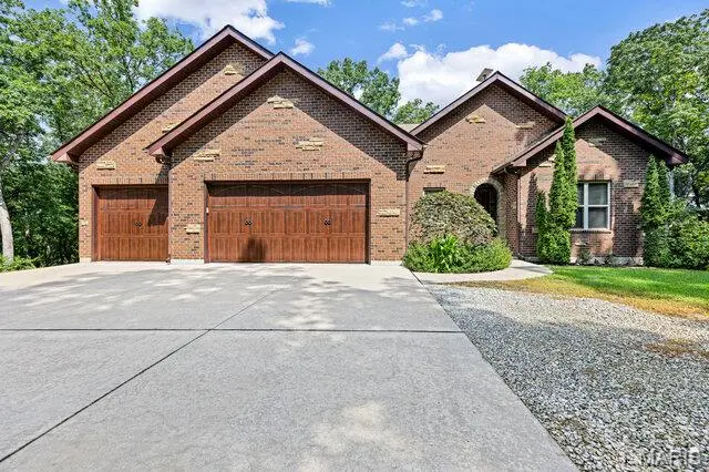 23540 Cabin Ridge DR, Warrenton, MO 63383