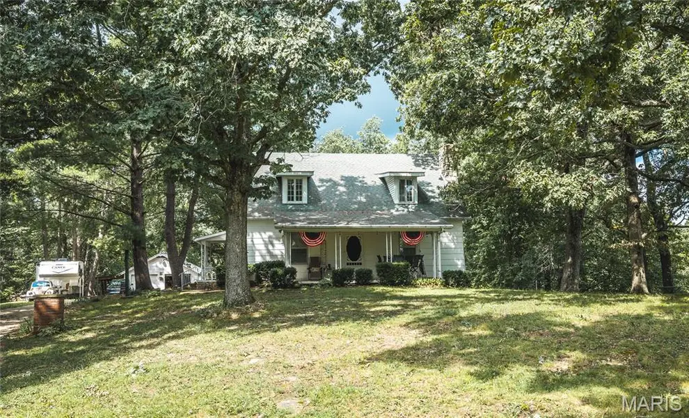 488 Becker RD, Steelville, MO 65565