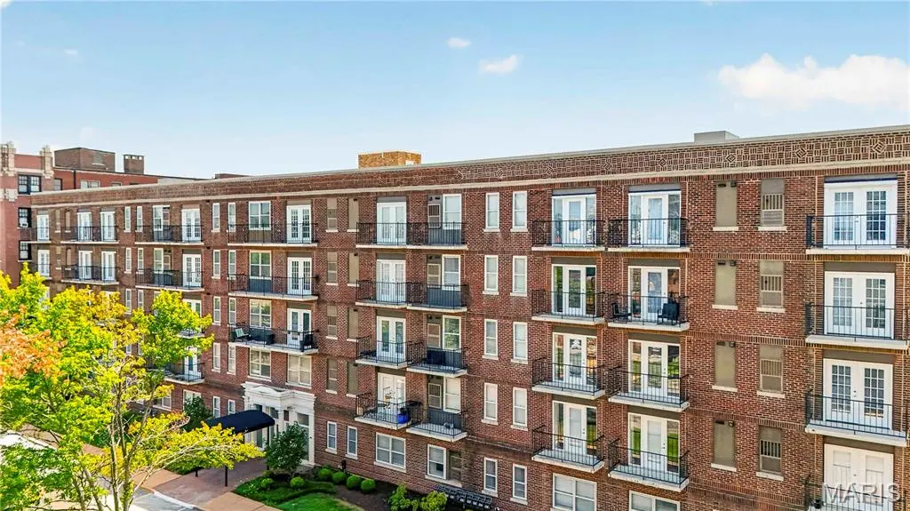 5630 Pershing AVE #37, St Louis, MO 63112