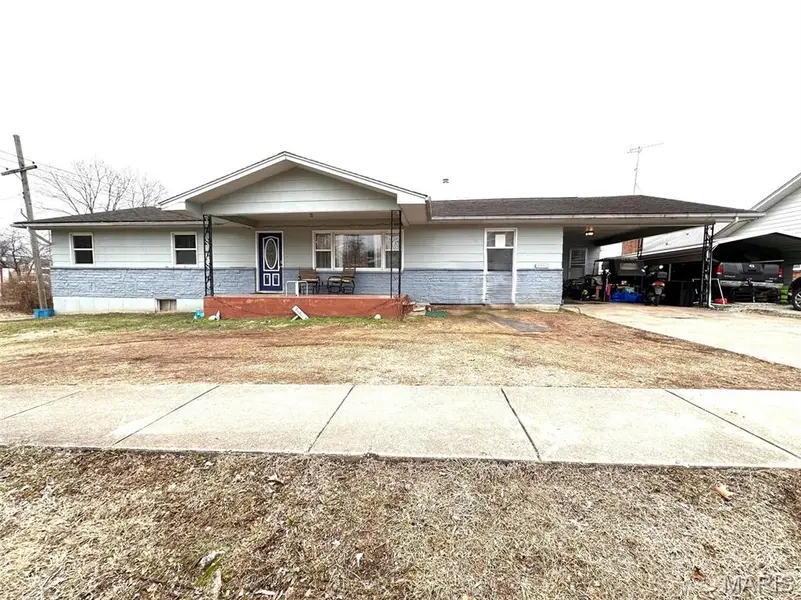123 E 3rd ST, Mountain View, MO 65548