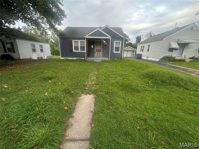 8019 Aline AVE, St Louis, MO 63134