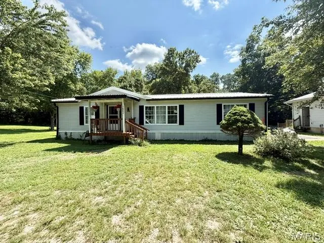 3582  (3580) Jarvis RD, Hillsboro, MO 63050