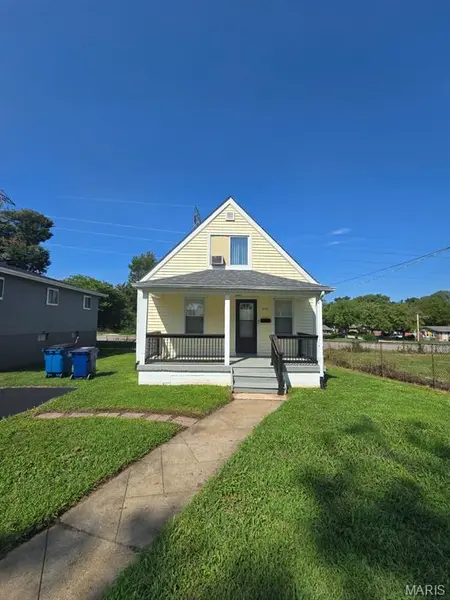 6301 Madison AVE, Berkeley, MO 63134