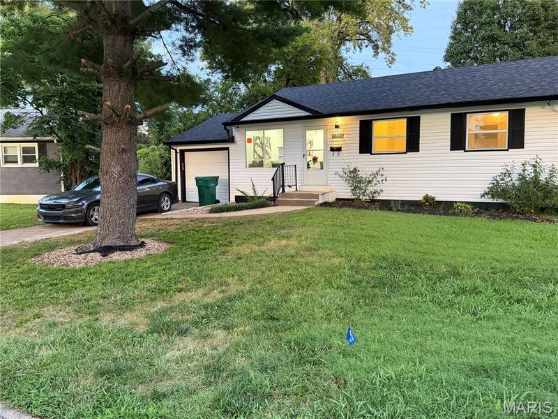 9356 Laramie DR, Bellefontaine Nghbrs, MO 63137
